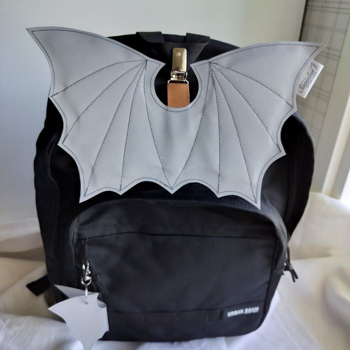 Suojelus Design - Heijastinsiivet, Lohik&auml;&auml;rme